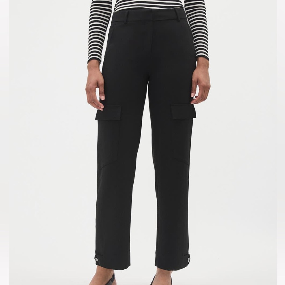 BNWT - RW & Co - Mid-Rise Tapered-Leg Flowy Cargo Pant - size 8